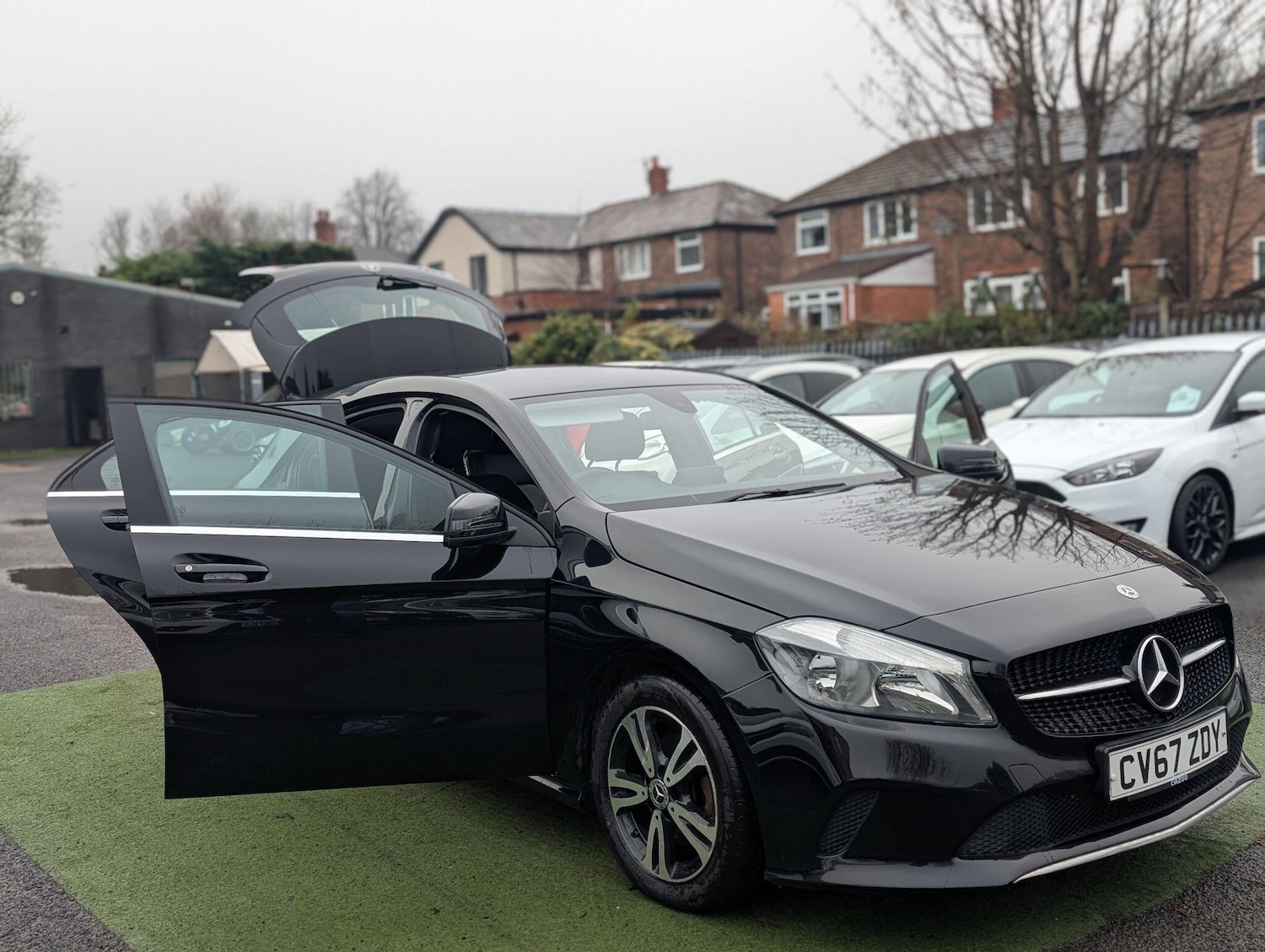 Used Mercedes-Benz A-Class 2017 for sale - 76989907: Photo 31