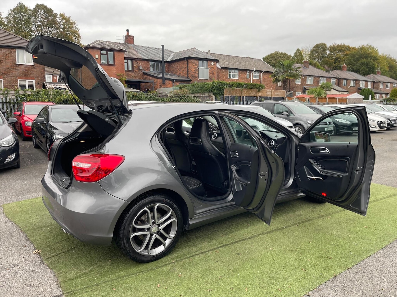 Used Mercedes-Benz A-Class 2015 for sale - 76306921: Photo 34