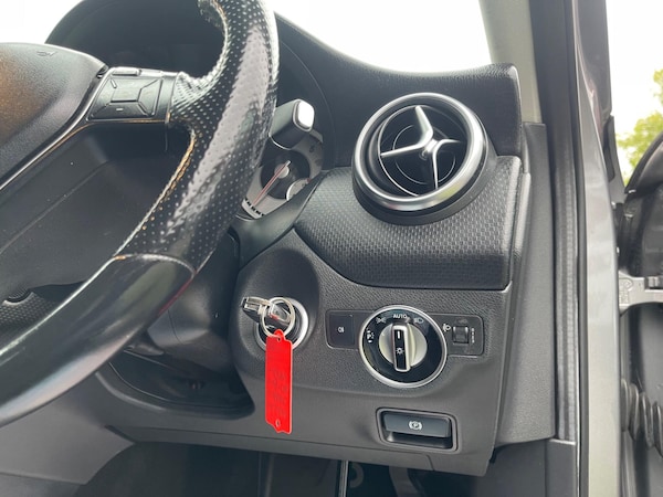 Used Mercedes-Benz A-Class 2015 for sale - 76306921: Photo 52
