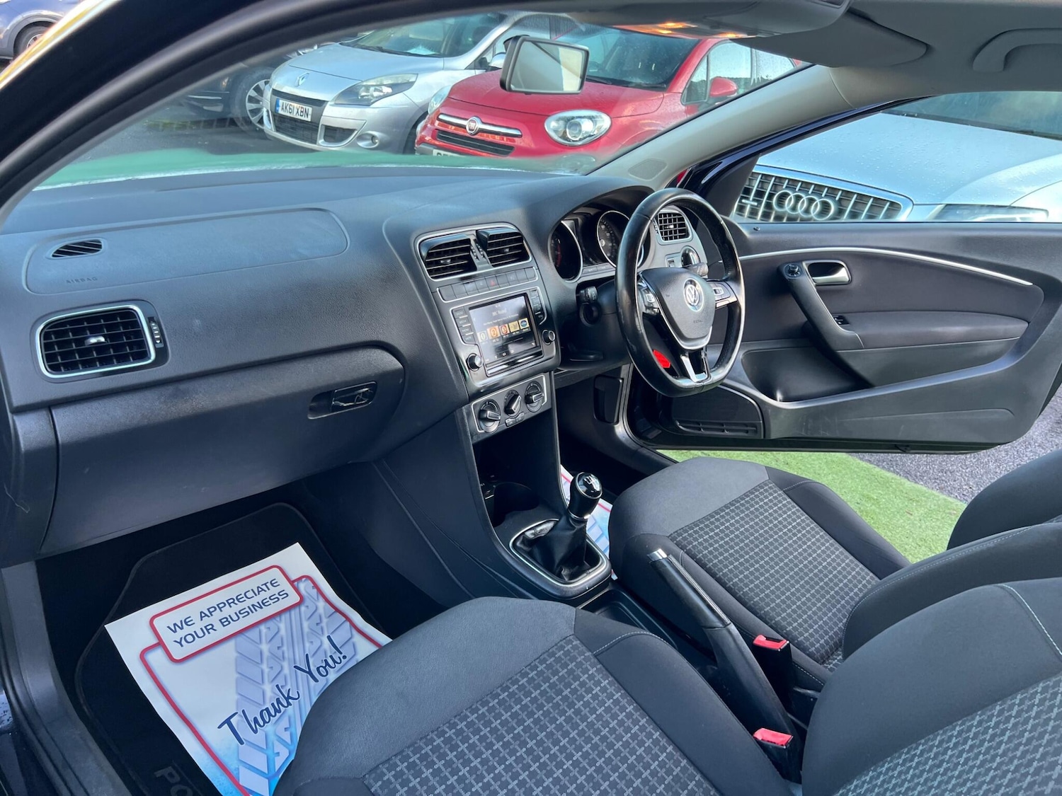 Used Volkswagen Polo 2016 for sale - 76349363: Photo 38