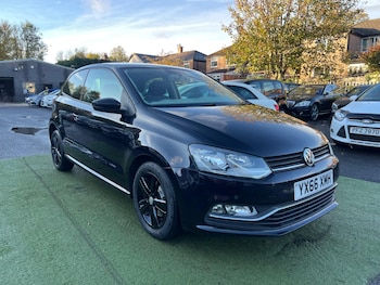 Used Volkswagen Polo 2016 for sale - 76349363: Photo