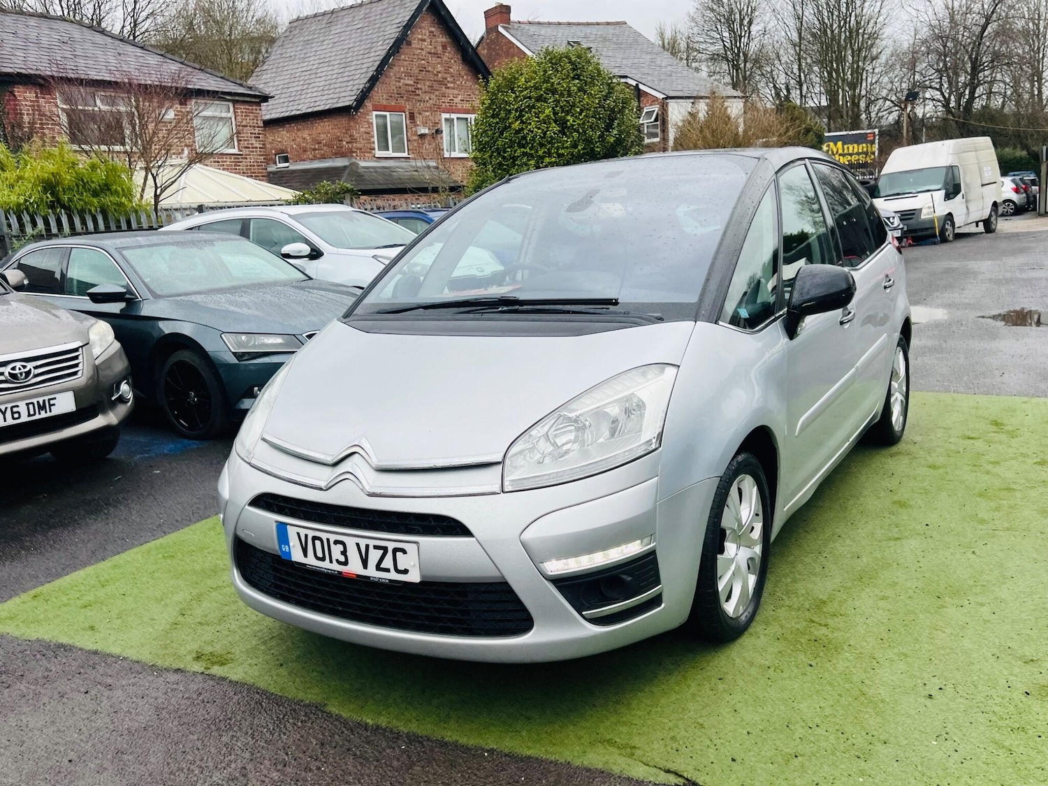 Used Citroen C4 Picasso 2013 for sale - 77683625: Photo 3