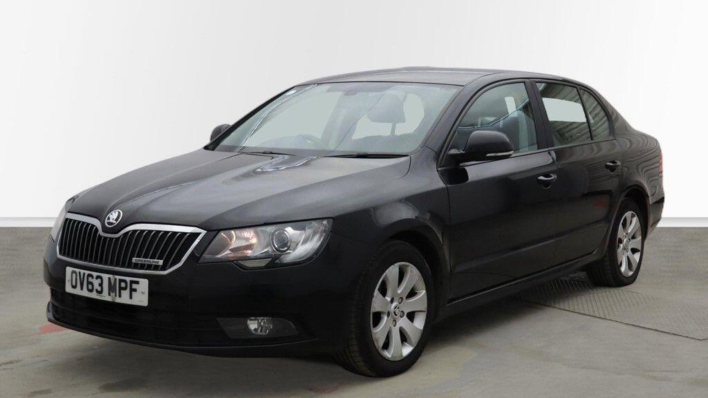 Used Skoda Superb 2013 for sale - 77109511: Photo 2