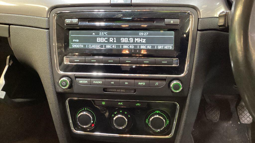 Used Skoda Superb 2013 for sale - 77109511: Photo 21