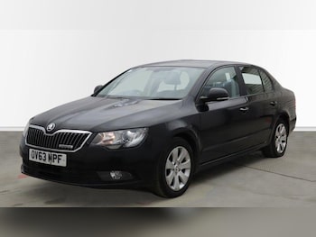 Used Skoda Superb 2013 for sale - 77109511: Photo
