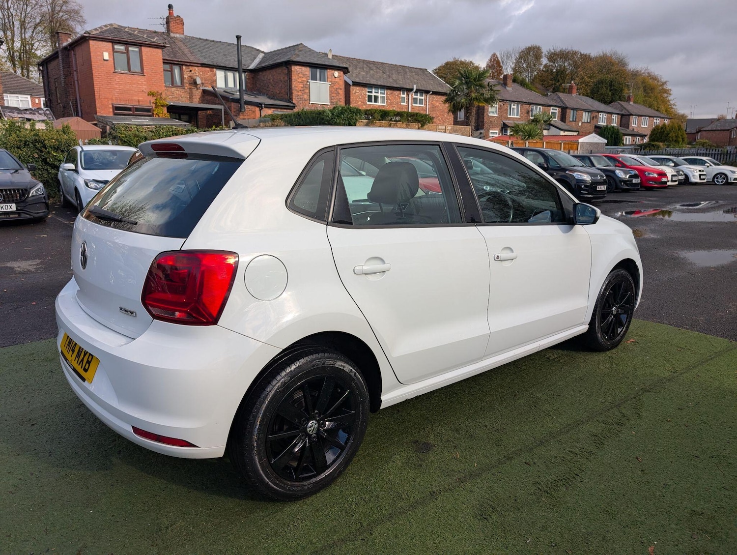 Used Volkswagen Polo 2014 for sale - 76314405: Photo 27