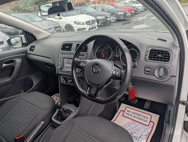 Used Volkswagen Polo 2014 for sale - 76314405: Photo 2