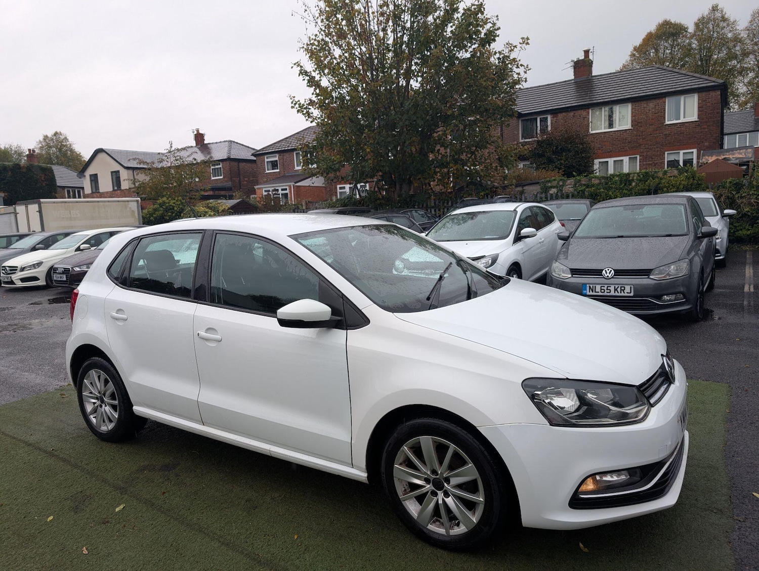 Used Volkswagen Polo 2014 for sale - 76314405: Photo 5