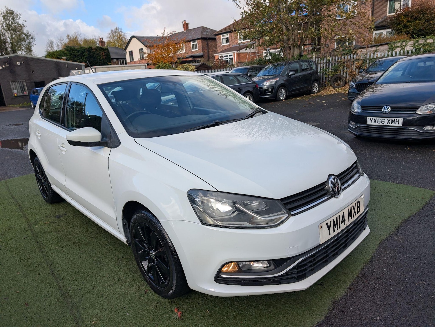 Used Volkswagen Polo 2014 for sale - 76314405: Photo 8