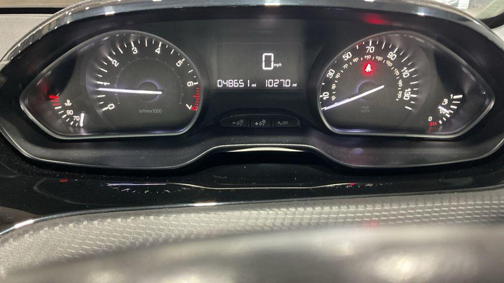 Used Peugeot 208 2016 for sale - 76360284: Photo 9