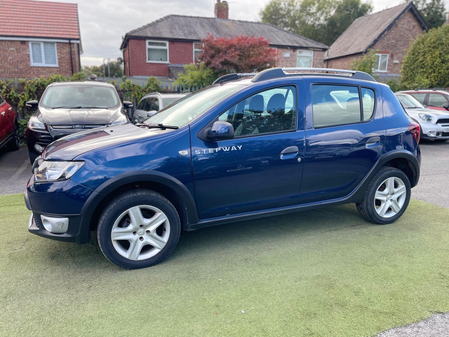 Used Dacia Sandero Stepway 2016 for sale - 76108922: Photo 16