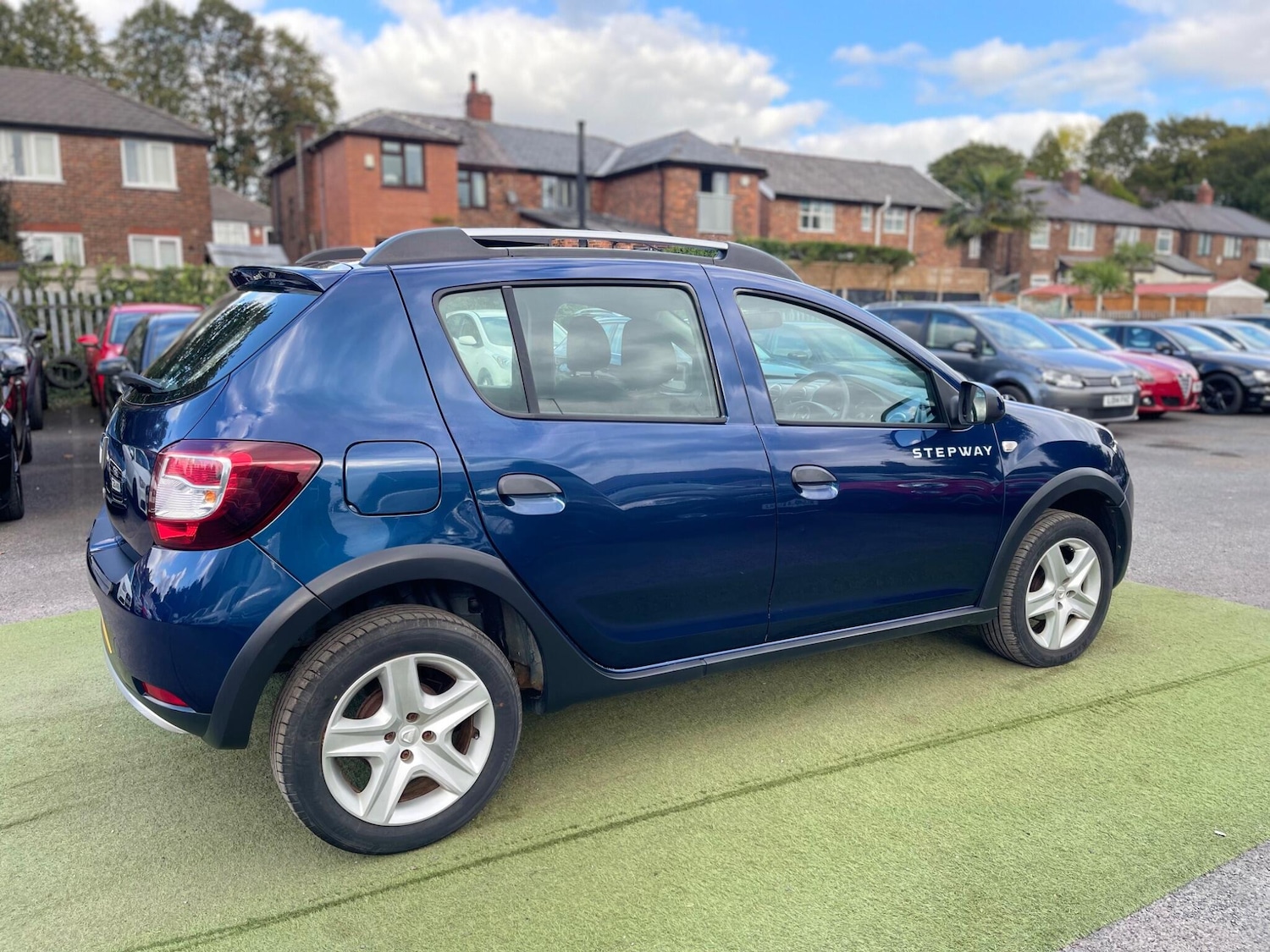Used Dacia Sandero Stepway 2016 for sale - 76108922: Photo 32