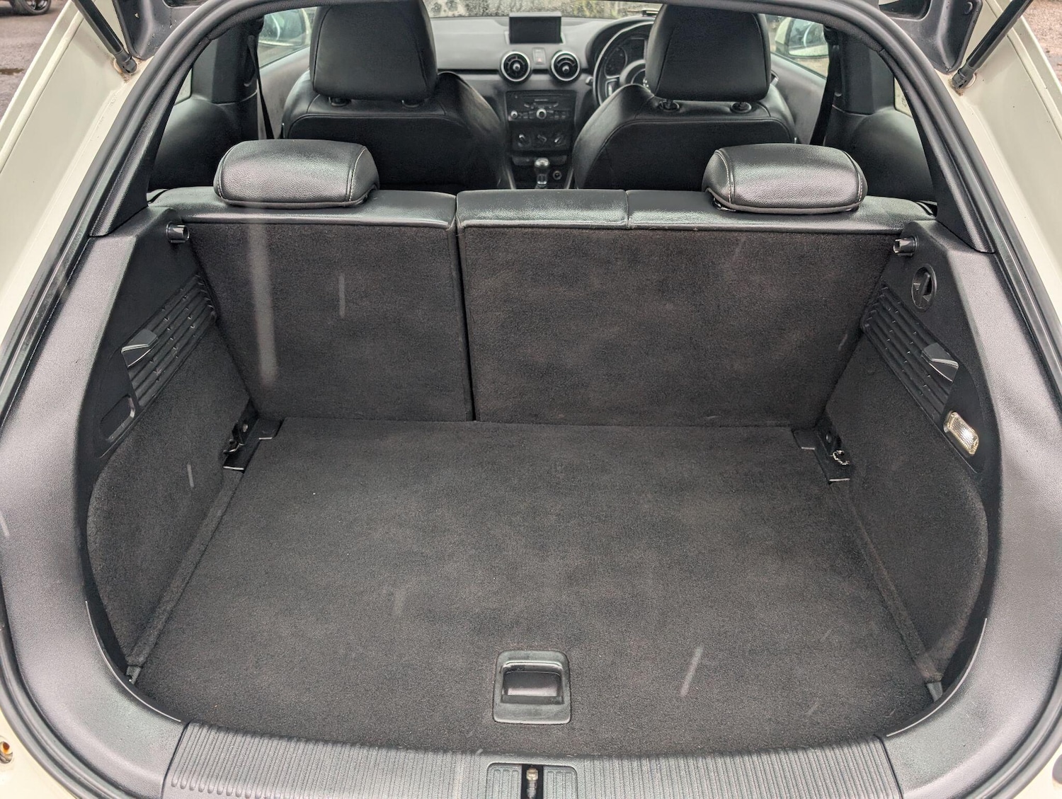 Used Audi A1 2013 for sale - 76537694: Photo 57