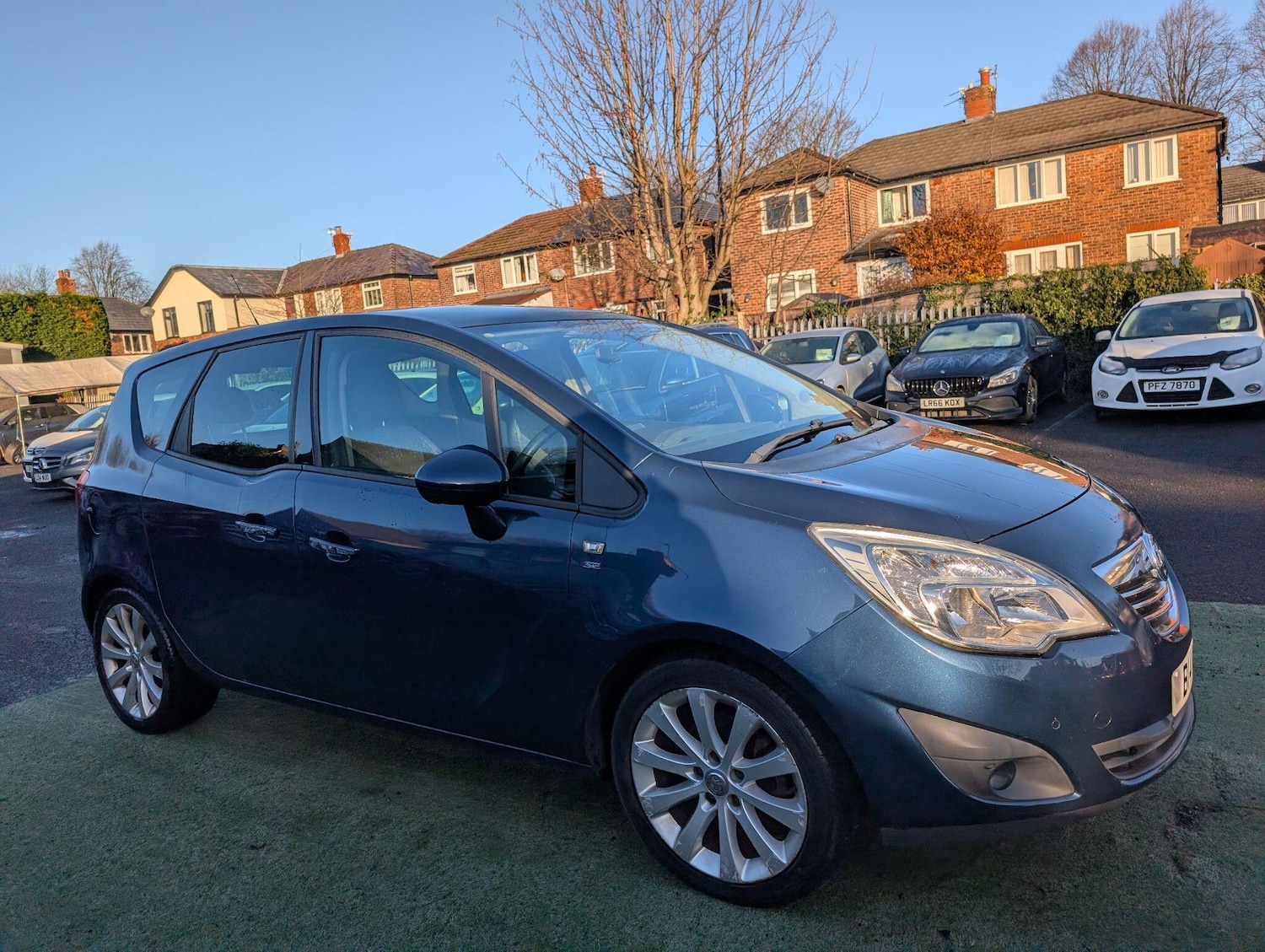Used Vauxhall Meriva 2012 for sale - 77202658: Photo 2