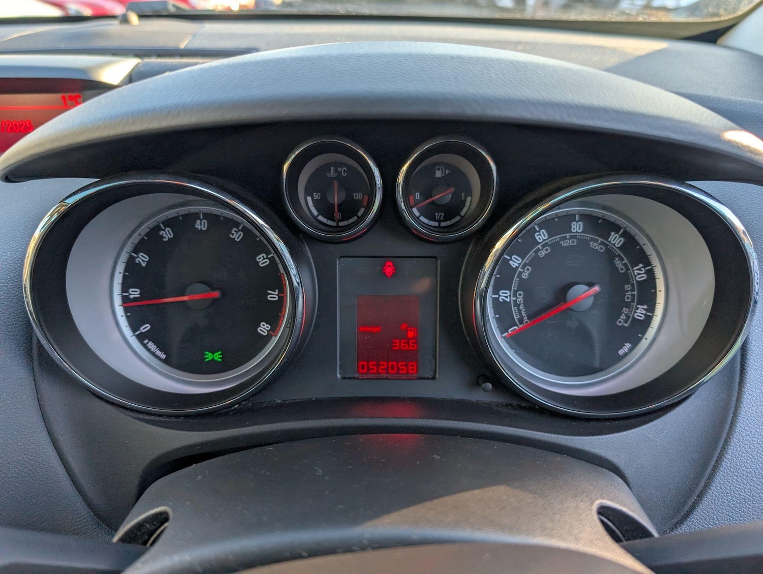 Used Vauxhall Meriva 2012 for sale - 77202658: Photo 42