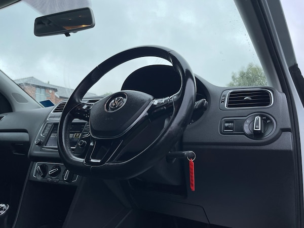 Used Volkswagen Polo 2017 for sale - 75302228: Photo 58