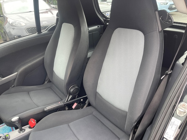 Used smart fortwo 2009 for sale - 75102389: Photo 60