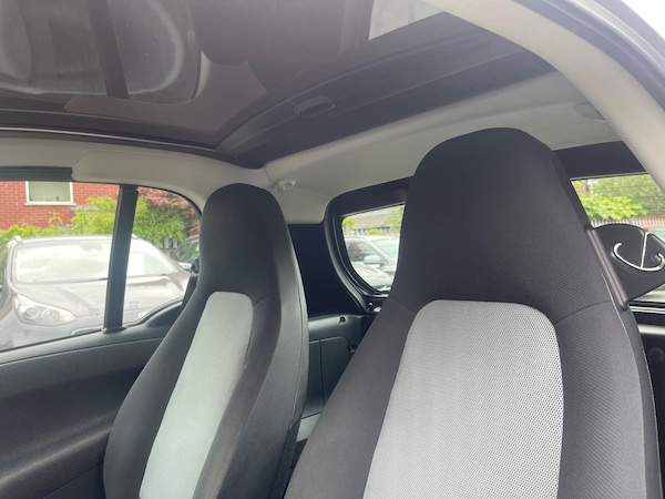 Used smart fortwo 2009 for sale - 75102389: Photo 61