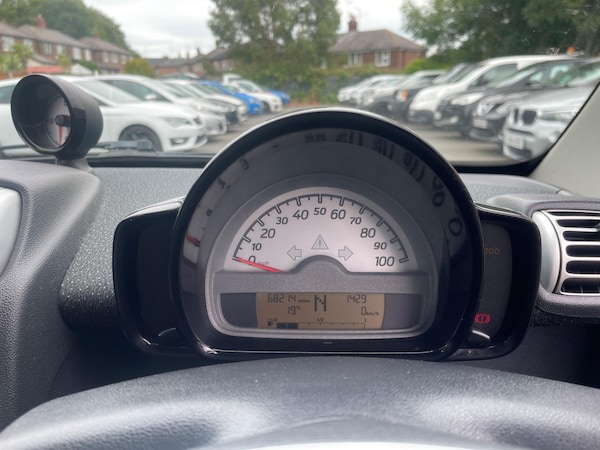 Used smart fortwo 2009 for sale - 75102389: Photo 67