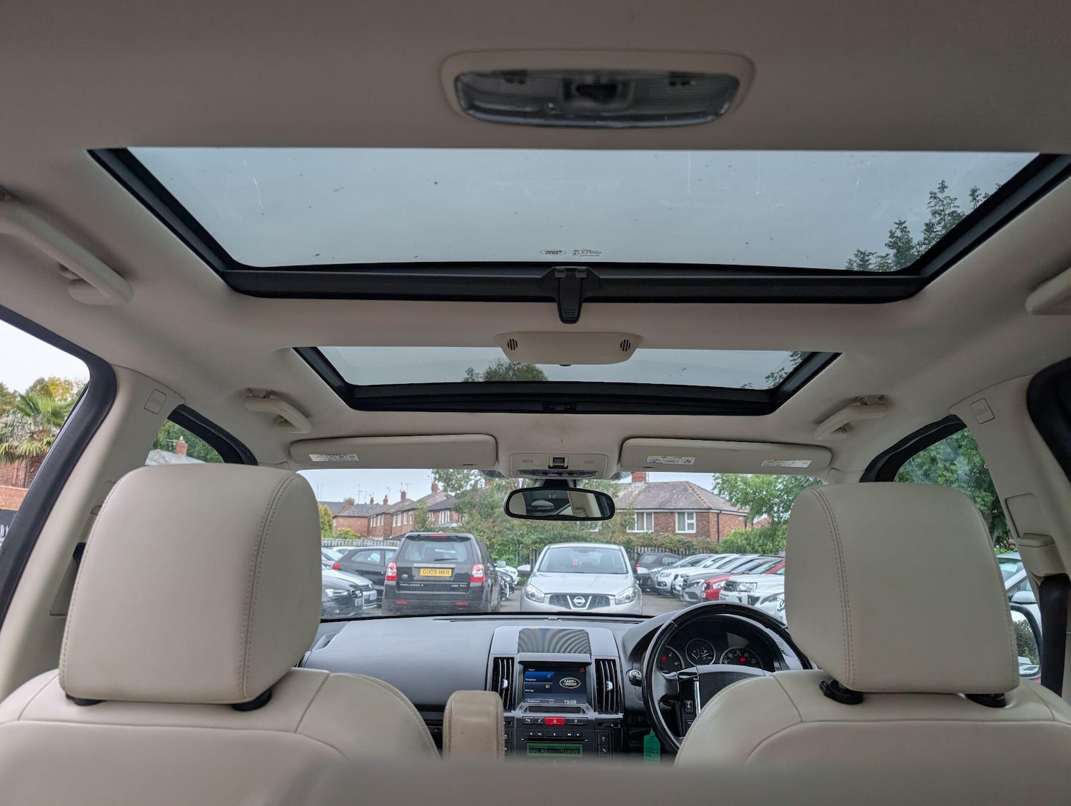 Used Land Rover Freelander 2 2012 for sale - 76060237: Photo 2