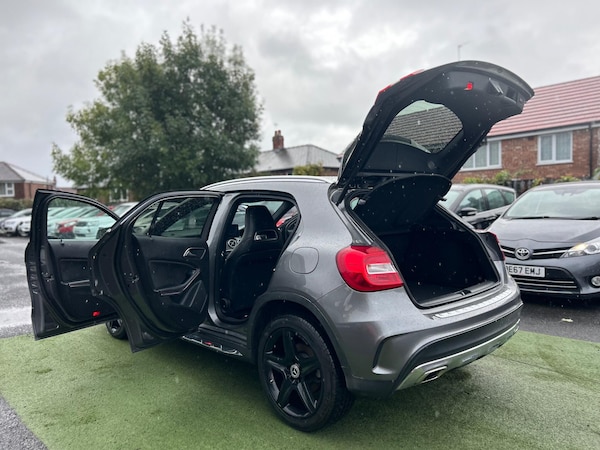 Used Mercedes-Benz GLA 2018 for sale - 76175331: Photo 3