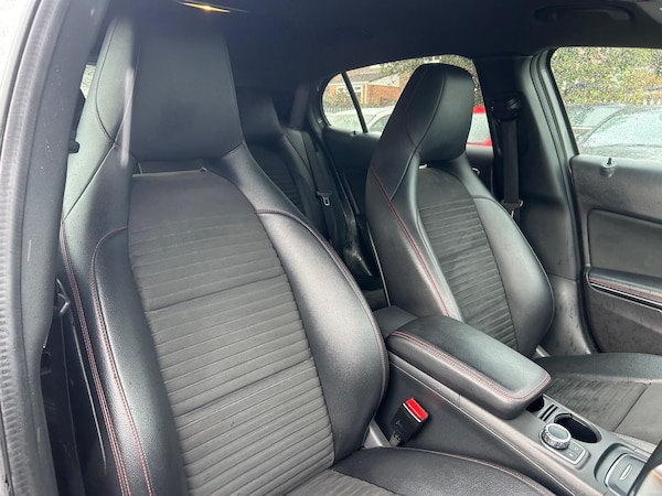 Used Mercedes-Benz GLA 2018 for sale - 76175331: Photo 52
