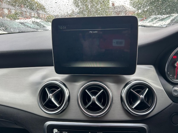 Used Mercedes-Benz GLA 2018 for sale - 76175331: Photo 59