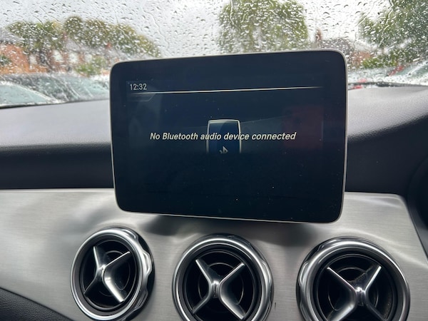 Used Mercedes-Benz GLA 2018 for sale - 76175331: Photo 65