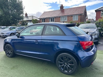 Used Audi A1 2011 for sale - 76189503: Photo 3