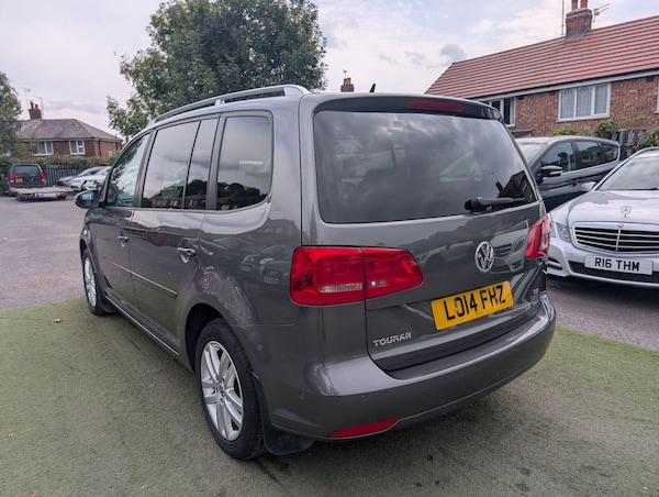Used Volkswagen Touran 2014 for sale - 76259531: Photo 17