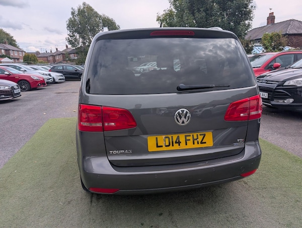 Used Volkswagen Touran 2014 for sale - 76259531: Photo 19