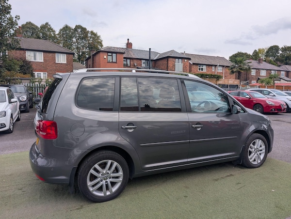 Used Volkswagen Touran 2014 for sale - 76259531: Photo 25