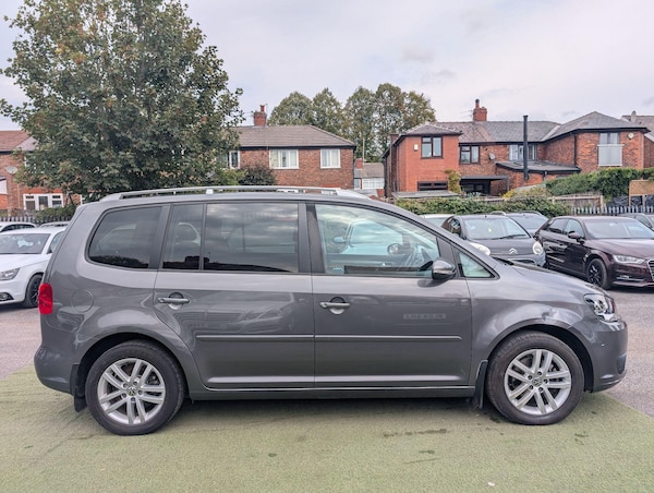 Used Volkswagen Touran 2014 for sale - 76259531: Photo 26