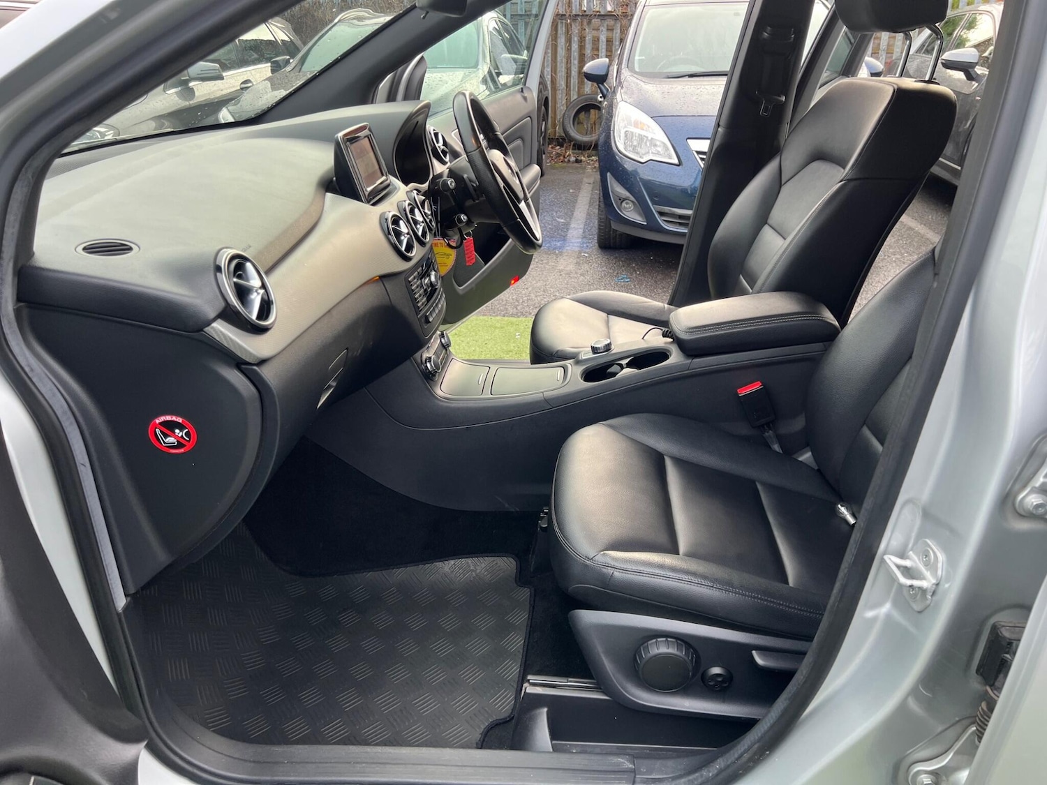 Used Mercedes-Benz B Class for sale - 77550240: Photo 55