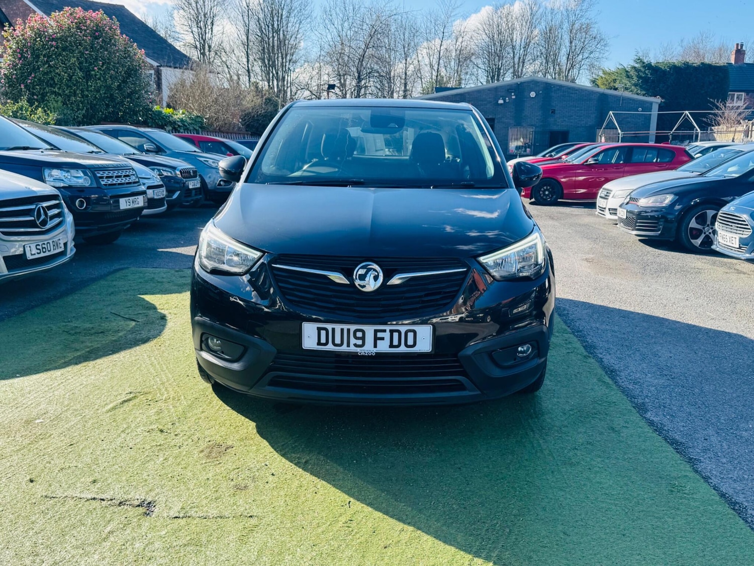Used Vauxhall Crossland X 2019 for sale - 77909477: Photo 2
