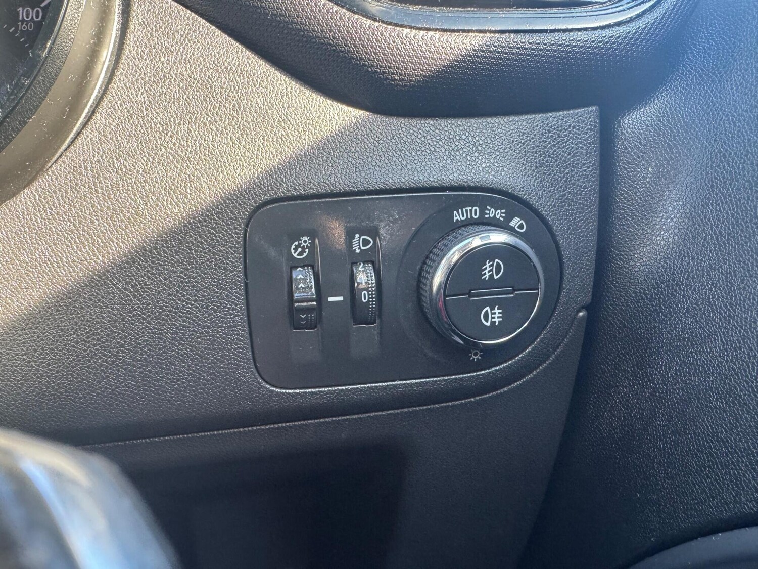 Used Vauxhall Crossland X 2019 for sale - 77909477: Photo 57