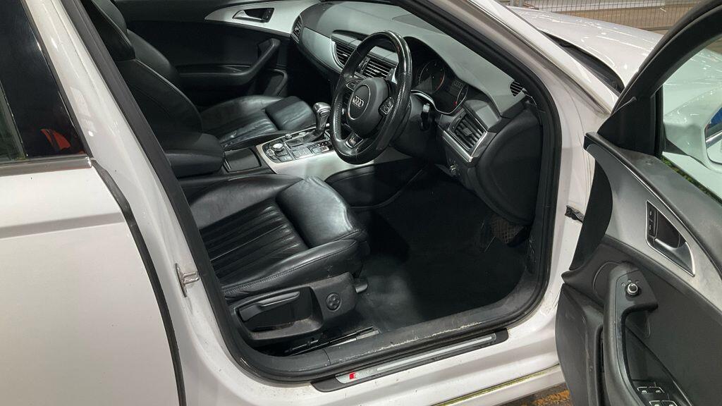 Used Audi A6 Saloon 2012 for sale - 76898687: Photo 9