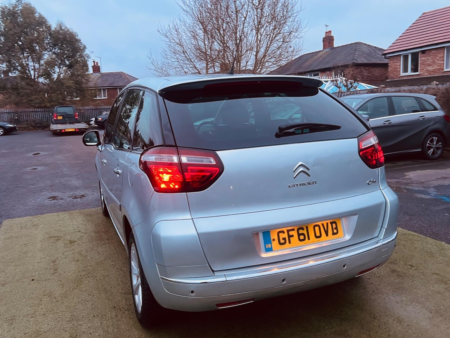 Used Citroen C4 Picasso 2011 for sale - 77376780: Photo 22