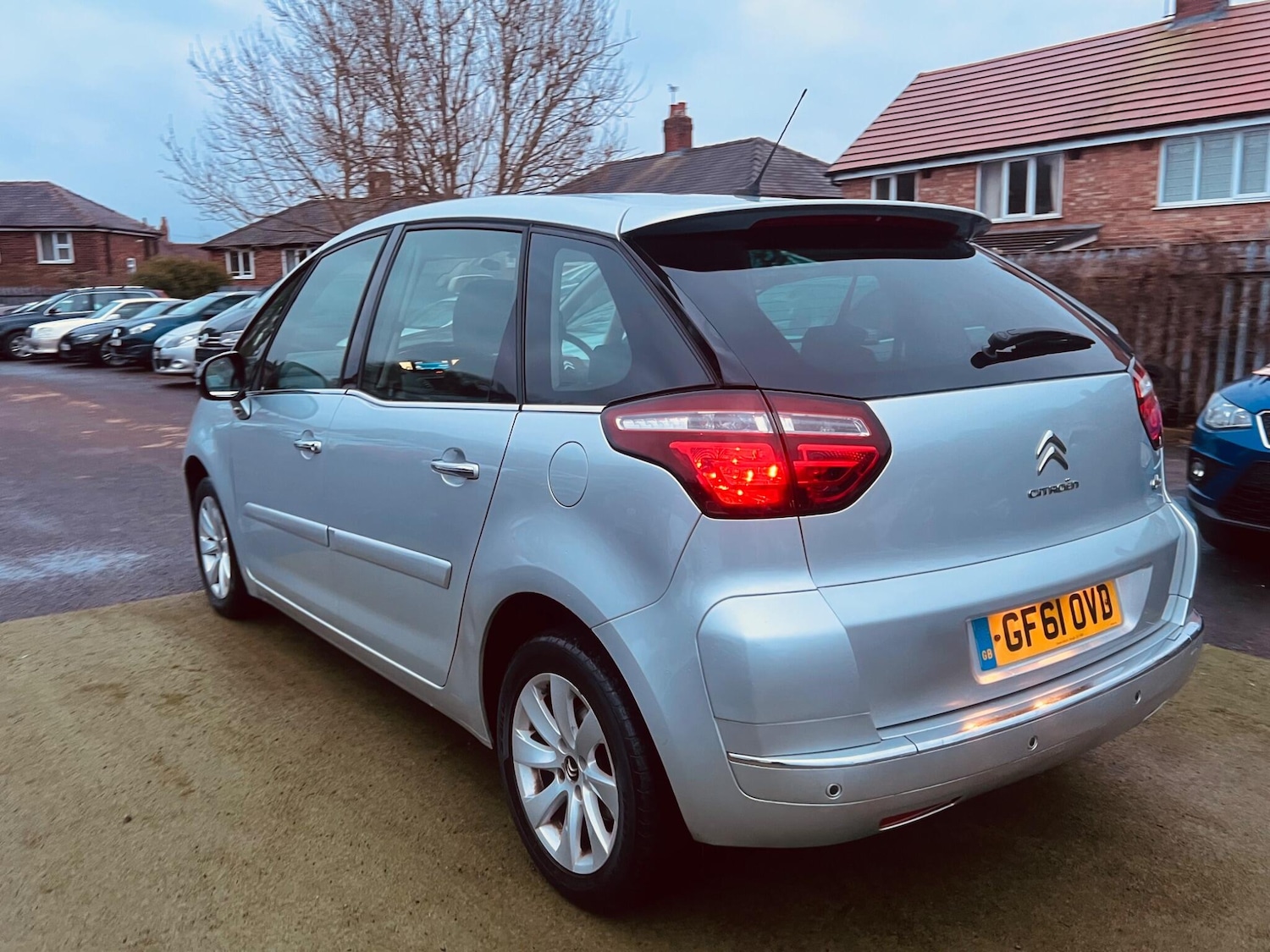 Used Citroen C4 Picasso 2011 for sale - 77376780: Photo 24