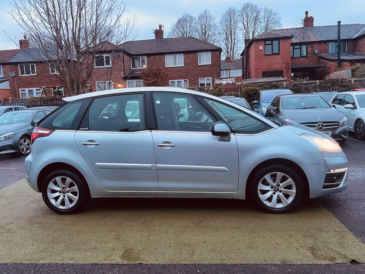 Used Citroen C4 Picasso 2011 for sale - 77376780: Photo 29