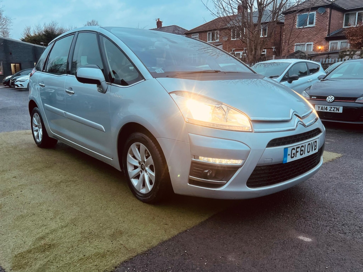 Used Citroen C4 Picasso 2011 for sale - 77376780: Photo 7