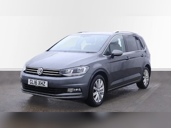 Used Volkswagen Touran 2016 for sale - 77021299: Photo
