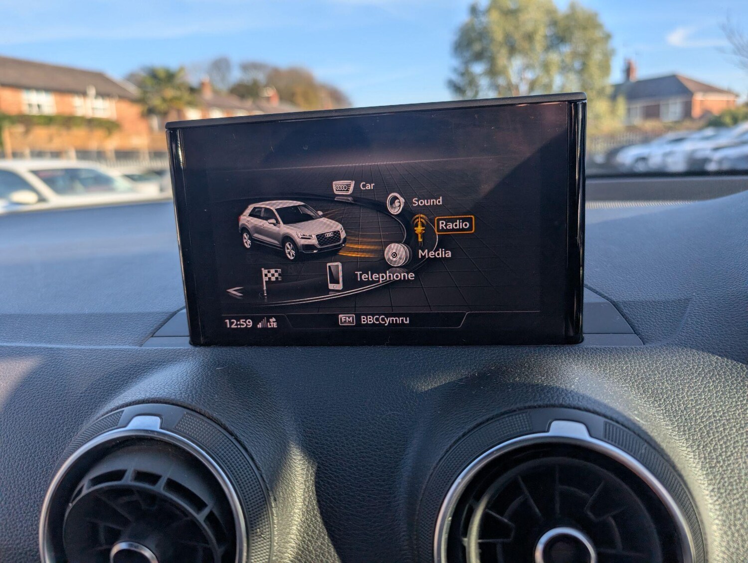 Used Audi Q2 2018 for sale - 76572745: Photo 57