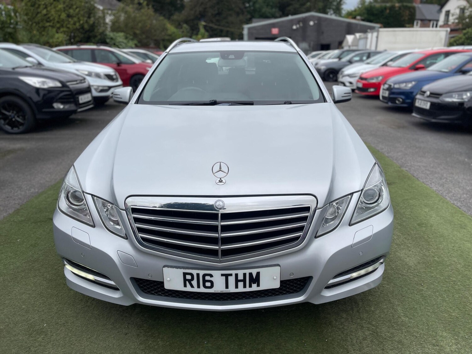Used Mercedes-Benz E-Class 2011 for sale - 76013833: Photo 15