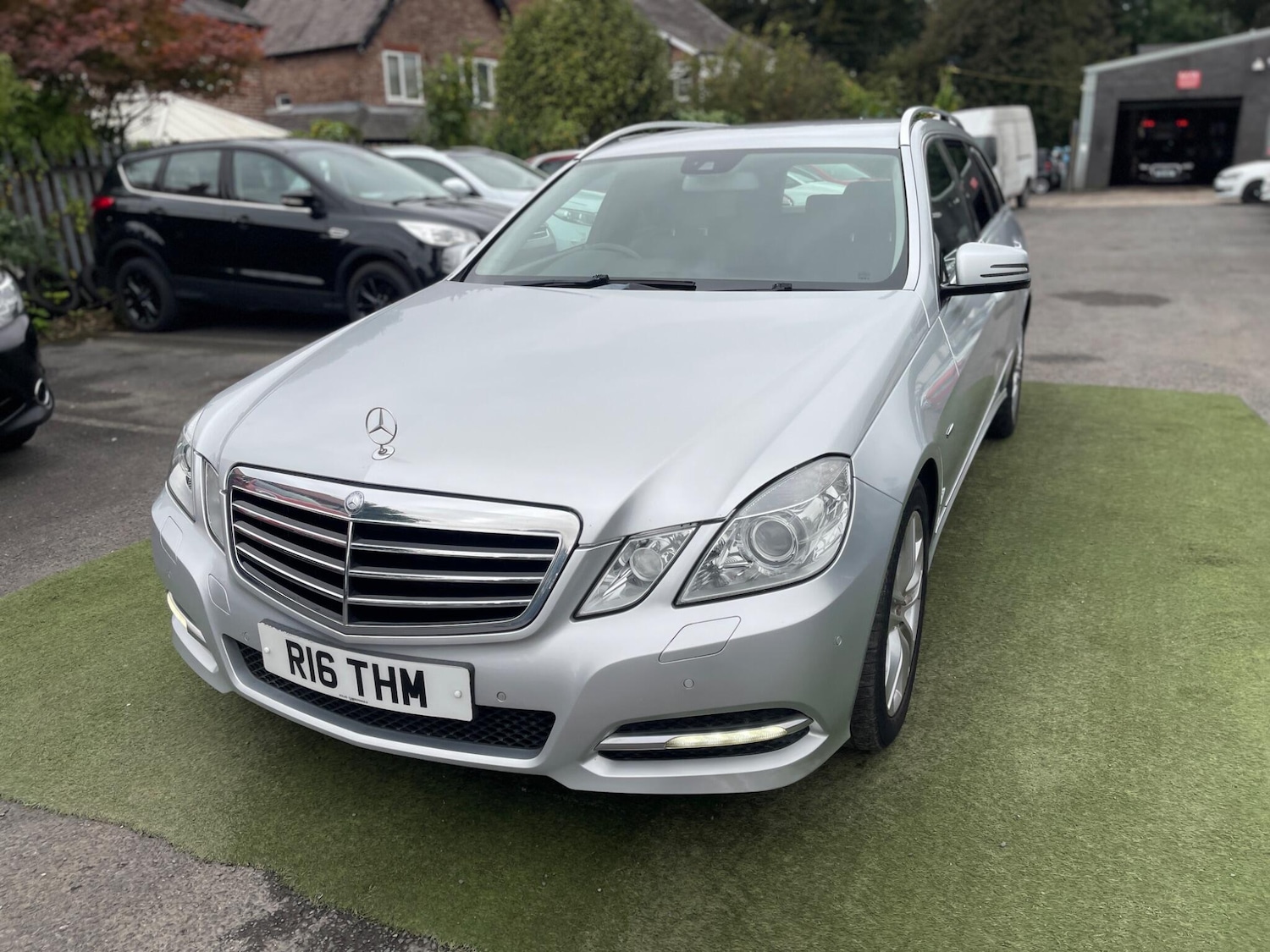 Used Mercedes-Benz E-Class 2011 for sale - 76013833: Photo 18