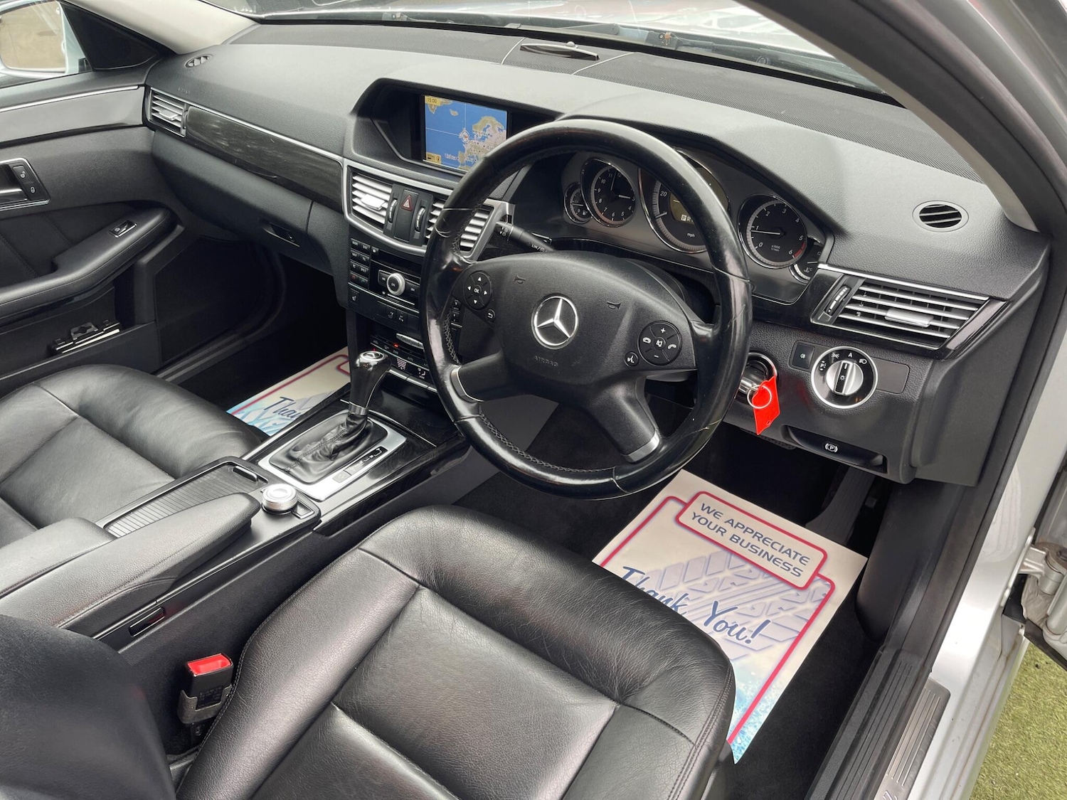 Used Mercedes-Benz E-Class 2011 for sale - 76013833: Photo 2