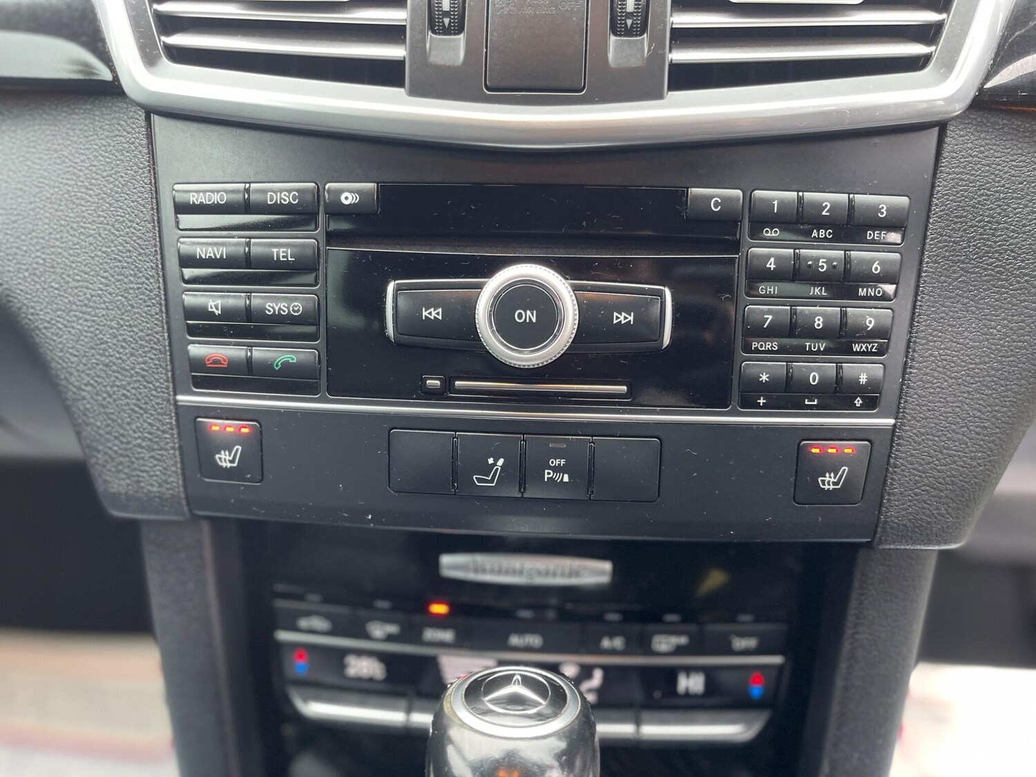 Used Mercedes-Benz E-Class 2011 for sale - 76013833: Photo 92