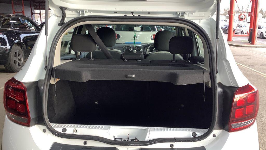 Used Dacia Sandero Stepway 2017 for sale - 76976134: Photo 12