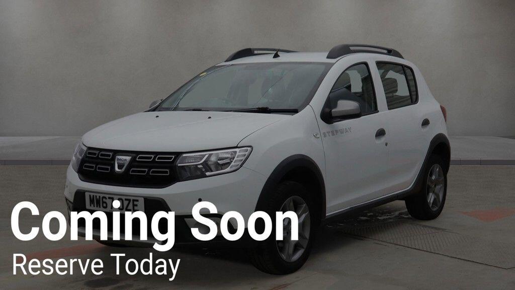 Used Dacia Sandero Stepway 2017 for sale - 76976134: Photo 2