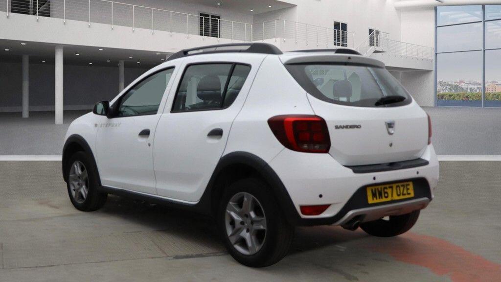 Used Dacia Sandero Stepway 2017 for sale - 76976134: Photo 8